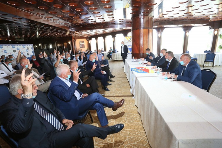 Potvrđeno proširenje Prve lige RS u fudbalu