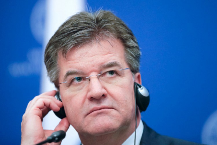 Lajčak od danas do 18. juna na KiM