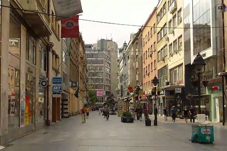 Pijan uletio mercedesom u Knez Mihailovu