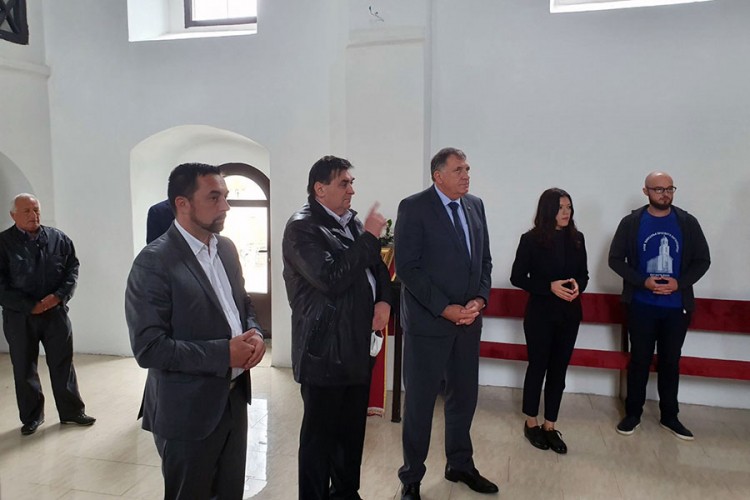 Dodik obećao pomoć za završetak radova u hramu kod Doboja