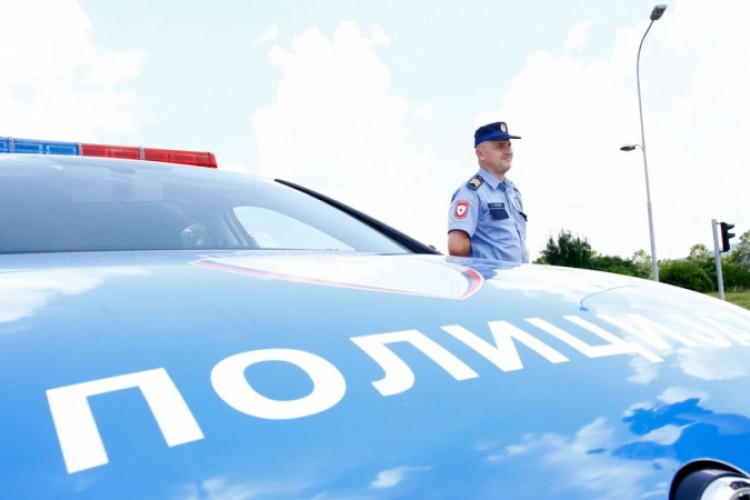 MUP RS: Prekršaje u saobraćaju počinilo 6.425 učesnika