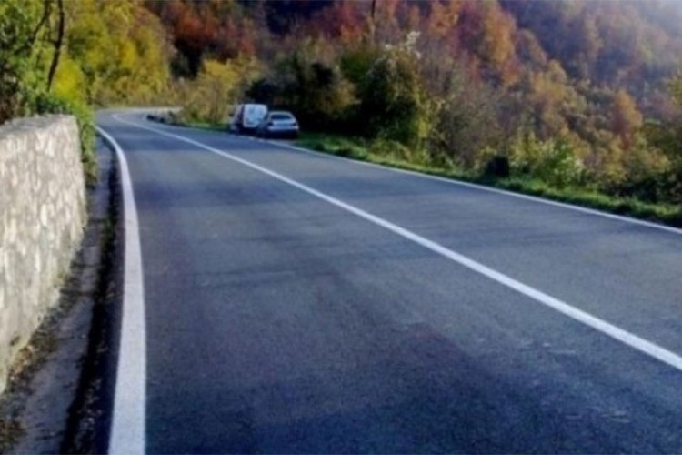 Prohodni putevi Zvornik-Milići i Karakaj Sapna
