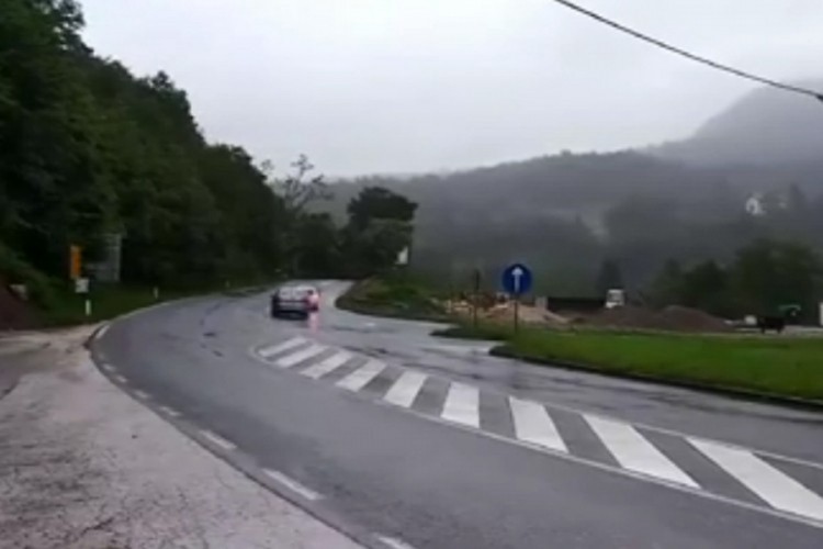 Ponovo uspostavljen saobraćaj kod Kladnja