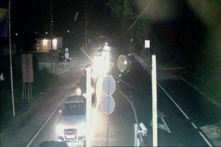 Gužve na granici BiH i Hrvatske nakon najave o pooštravanju mjera
