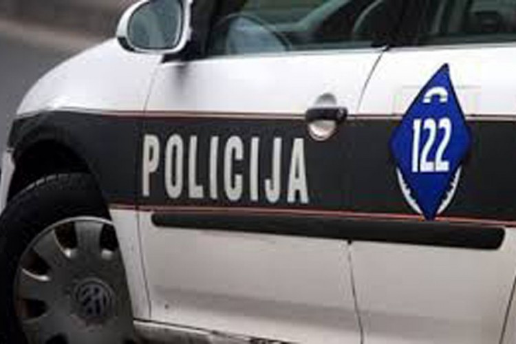Teško povrijeđen motociklista