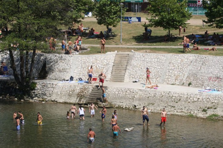 Kontrola vode na kupalištima u Banjaluci