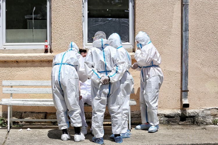 Situacija u Novom Pazaru pod kontrolom, stižu ljekari iz cijele Srbije