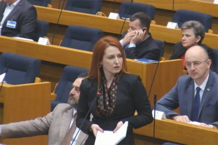 Šolaja: Cilj novog poslovnika unapređenje rada parlamenta