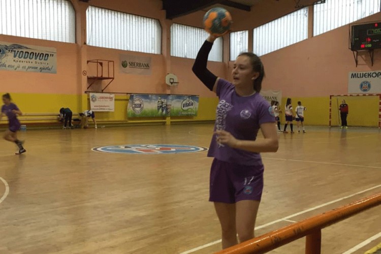 Talentovana Marija Hodak, mlada zvijezda "grada rukometa"