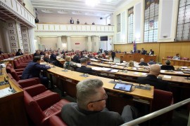 "Jutarnji": Izbori neizvjesni, novu vladu čeka mnogo obaveza