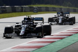 Problemi s mjenjačem Mercedesa posljedica dizajna bolida