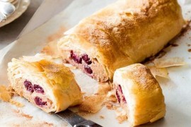 Štrudla sa višnjama i grizom