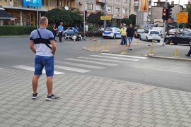 Sudar motocikla i automobila u centru Bijeljine