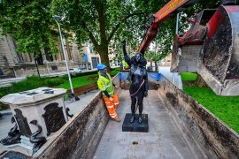Uklonjena statua tamnopute aktivistkinje u Bristolu