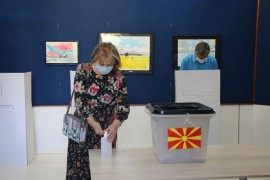 Zaev vodi sa manje od 12.000 glasova