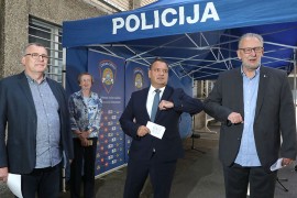 Božinović: Vrlo brzo ćemo pooštriti mjere za okupljanja
