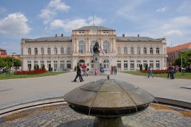 Bivši učenik bijeljinskoj školi poslao poklon iz SAD
