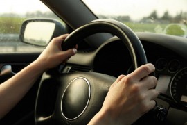 Vozio bez dozvole pa mu oduzeli auto