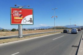 Crnu Goru preplavili bilbordi "Dokle više da nas svađaju"