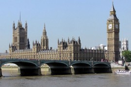 Sančez: Nepravedna odluka Londona o karantinu