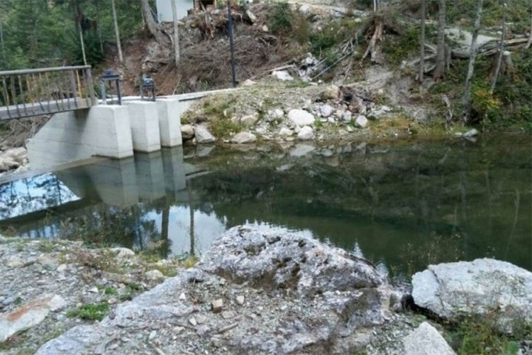 Ipak neće biti obustavljena izgradnja malih hidroelektrana u RS