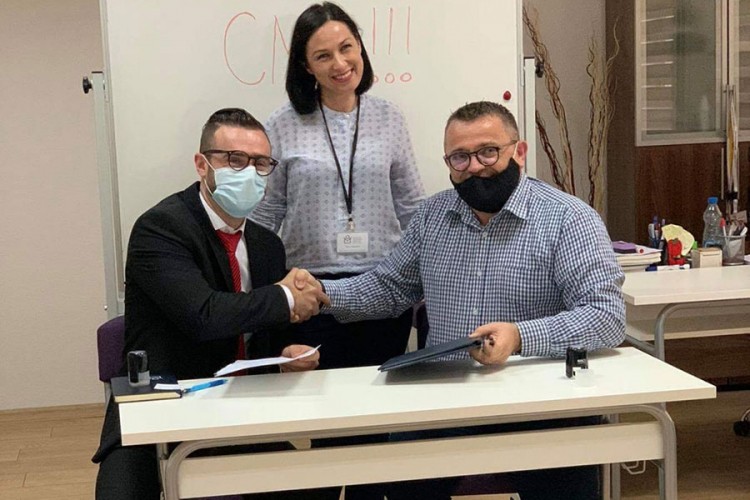 Potpisan ugovor o saradnji Fondacije "Za život" i Centra za obrazovanje odraslih