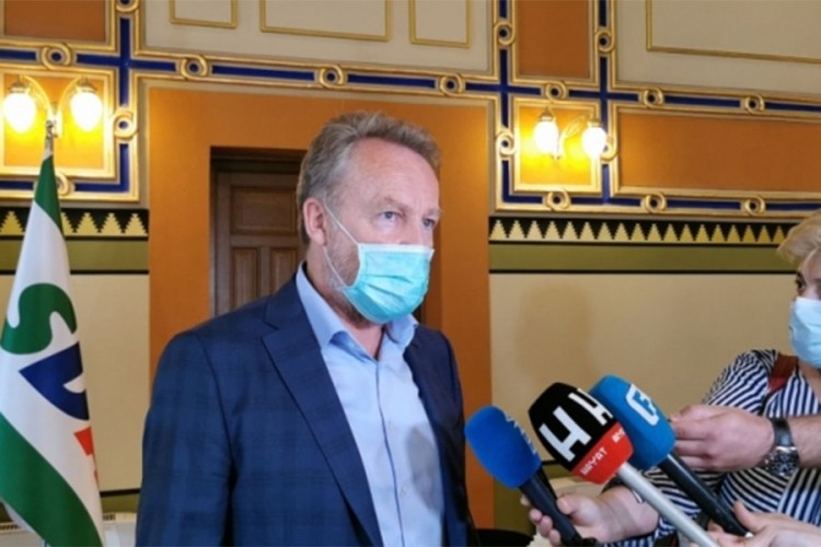 Izetbegović: Sa Dodikom i Čovićem o imenovanjima i Izbornom zakonu