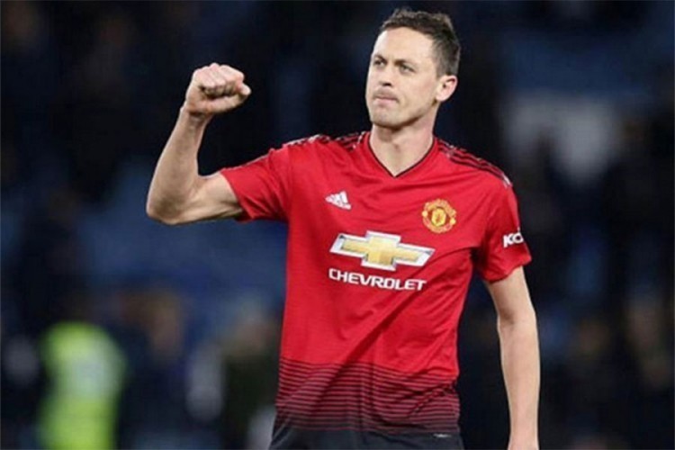 Matić u Junajtedu do 2023.