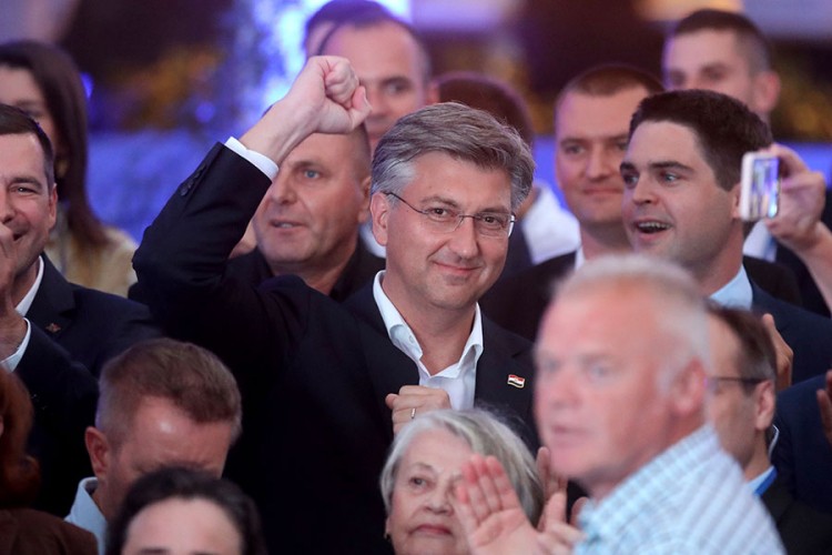 Beroš: Moguće da se zbog slavlja u HDZ-u proširi virus