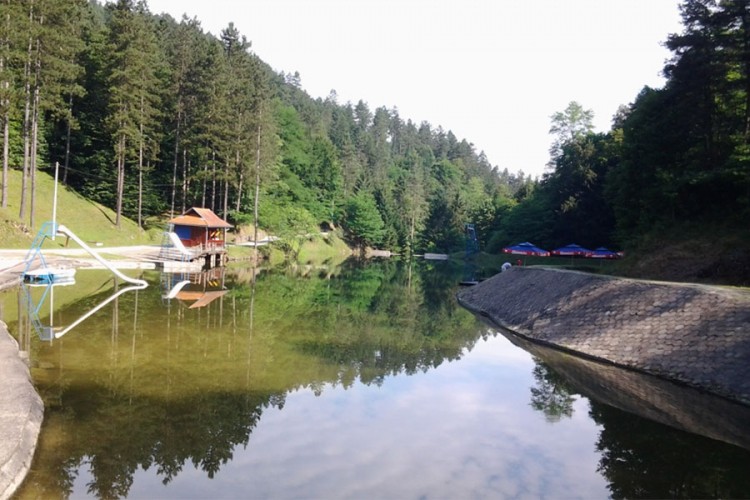 Na kupalištima nema straha od korone