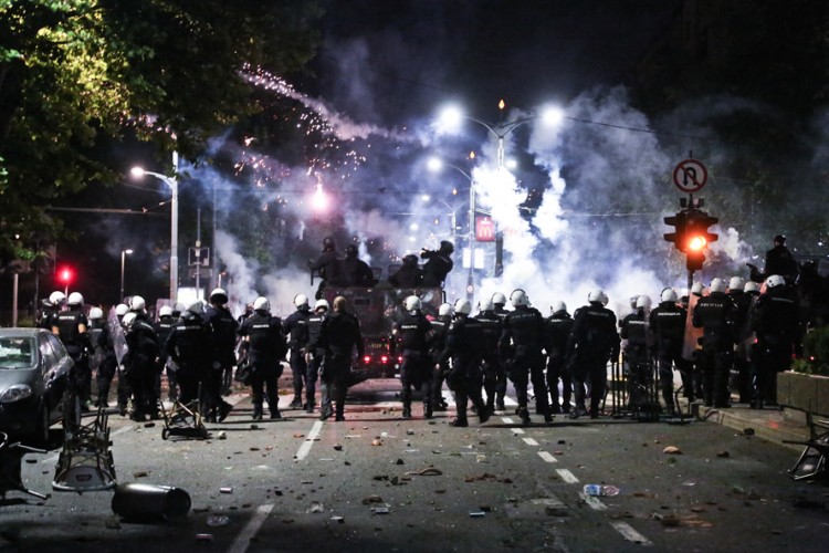 Kako su strane agencije izvještavale o protestima u Beogradu