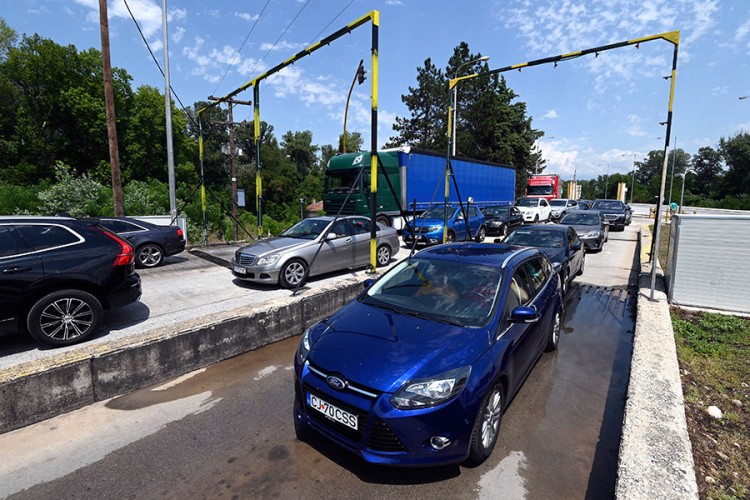 Grčka najavljuje nove mjere za državljane zemalja Balkana