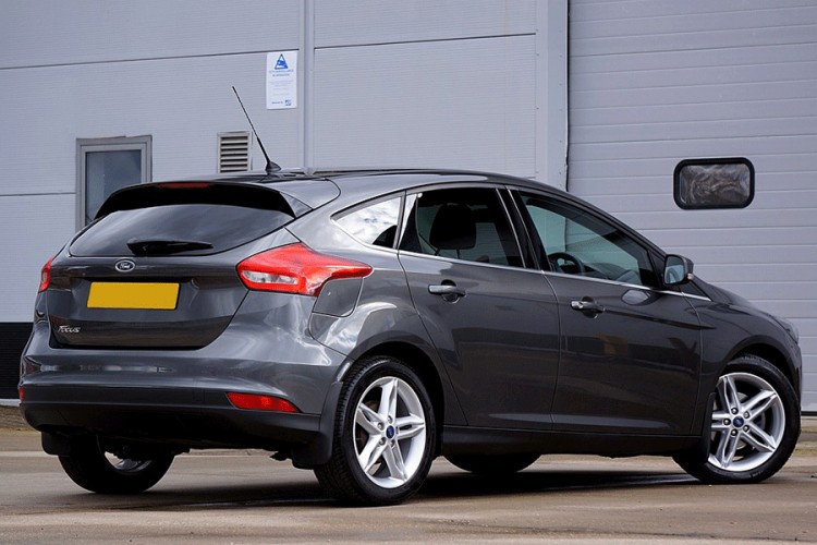 Vozila Ford Focus preko 700 km/h, snimio je radar