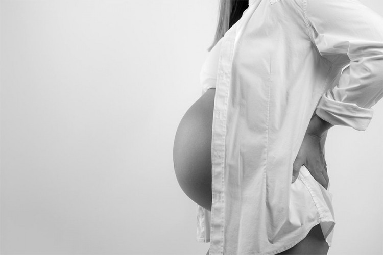 Korona virus preko posteljice može preći na fetus