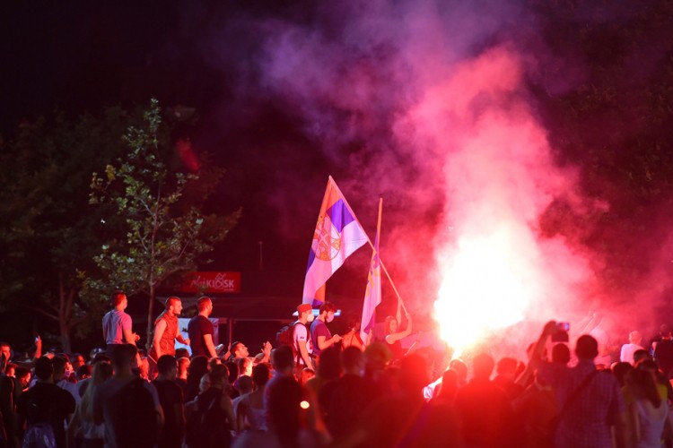 Rebić: Uhapšene 42 osobe u Beogradu, među njima i napadač na novinara