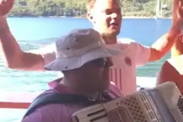 Nojer se oglasio nakon bure u Njemačkoj: Nisam znao šta pjevam