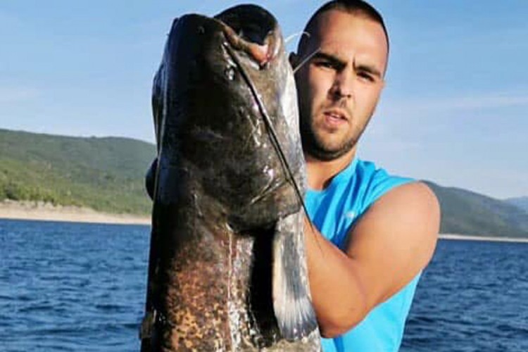 Bilećanin ulovio soma od 30 kilograma