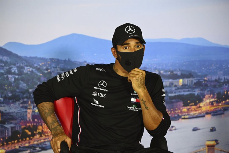 Hamiltonu "pol pozicija" na Hungaroringu