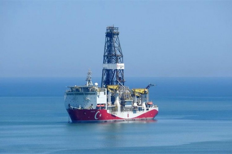 Napeto u Mediteranu: Turska šalje brodove da traže naftu, Grčka rasporedila ratnu flotu