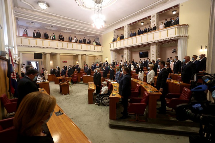 Sabor izglasao: Vlada Hrvatske će umjesto 20 imati 16 ministarstava