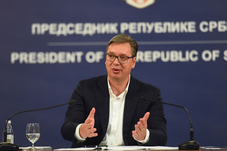 Vučić: Nešto se čudno dešava u regionu, svi se naoružavaju