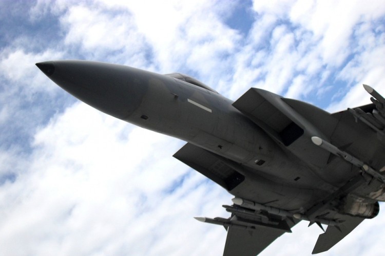 Iranski putnički avion presrela dva borbena aviona SAD