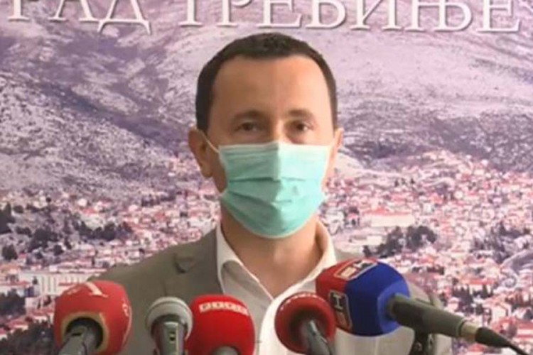 Ćurić: Poštovanje mjera jedini način da se smanji broj oboljelih