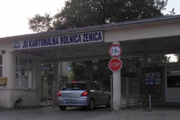 Tri osobe preminule u zeničkoj bolnici, jedna nije imala druga oboljenja
