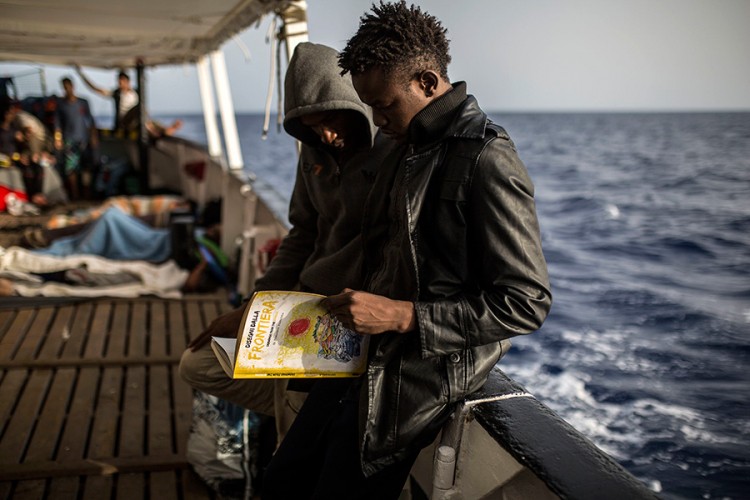Najmanje 65 migranata pozitivno na virus korona