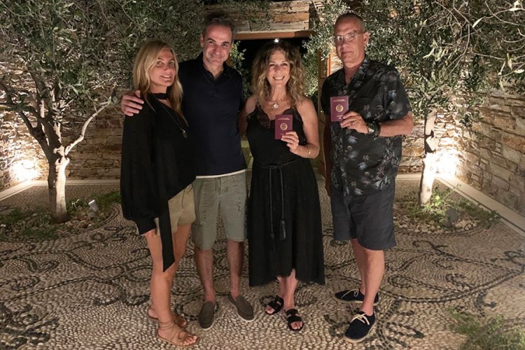 Tom Henks i Rita Vilson zvanično postali državljani Grčke