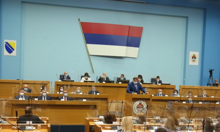 "Ne suprotstavljamo se SAD, ali nećemo dozvoliti prenošenje nadležnosti"
