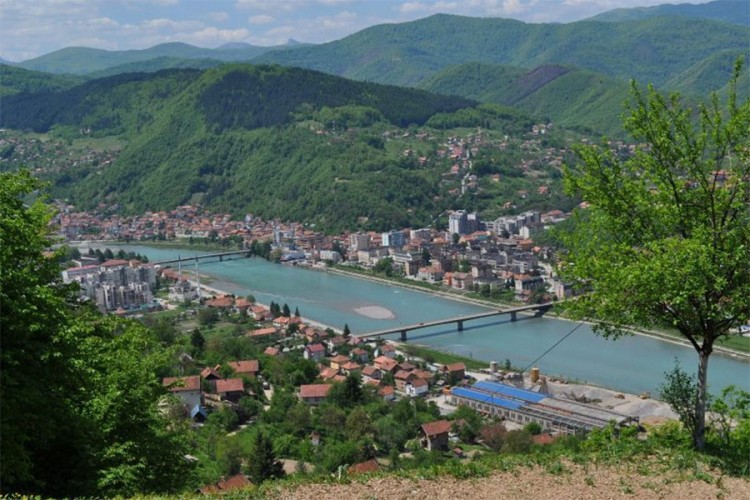 Cijeli odbor DNS-a prešao u SNSD