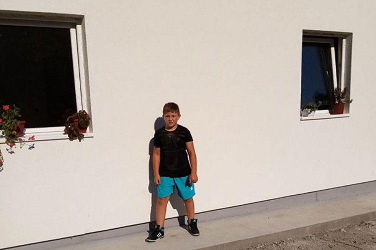 Dječak Dejan o novom domu: Sada imam sve što mi je potrebno