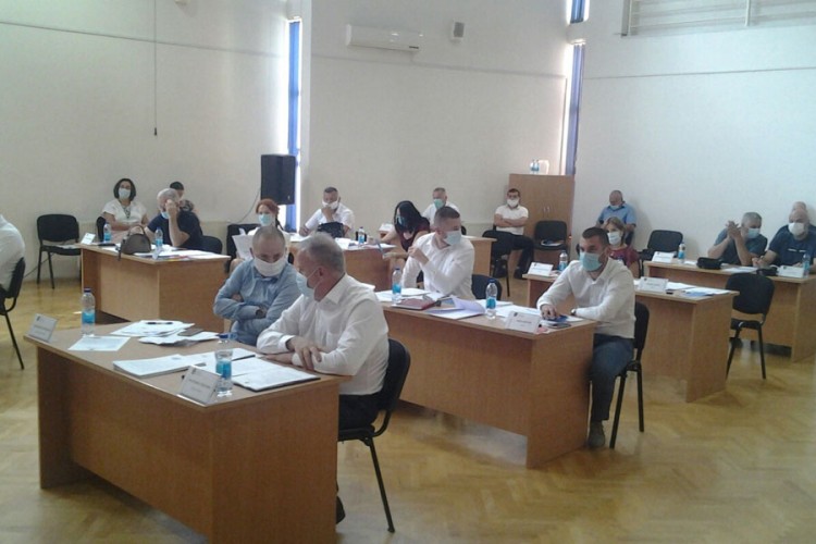 Najmlađa opština u RS bračnim parovima daje po 12.000 KM za stan